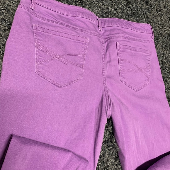 Aeropostale purple super skinnies - Picture 4 of 4